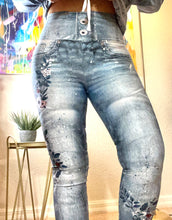 Load image into Gallery viewer, Sport Set Flowers