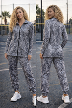 Load image into Gallery viewer, Sport Set Animal Print Snake Jacket and Jogger
