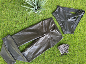 Set Sportbra and Leggings Leather Effect